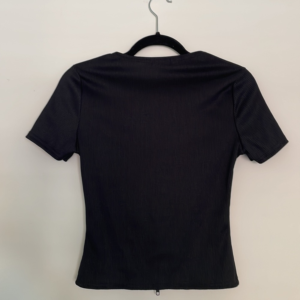 Black Ribbed Zip Top - Picture 2 of 3